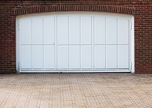 Tips for Garage Door Safety